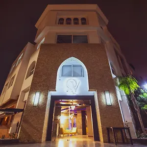 زيارة الفندق