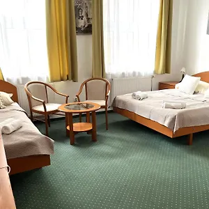 Broadway Gasthof